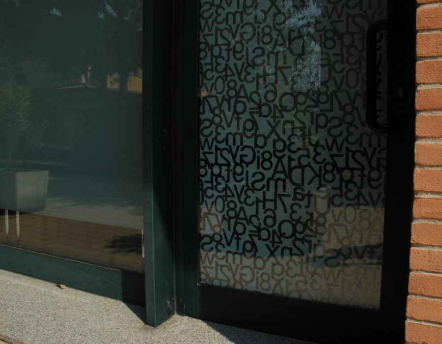 pellicola decorativa satinata fondazione maddalena di canossa