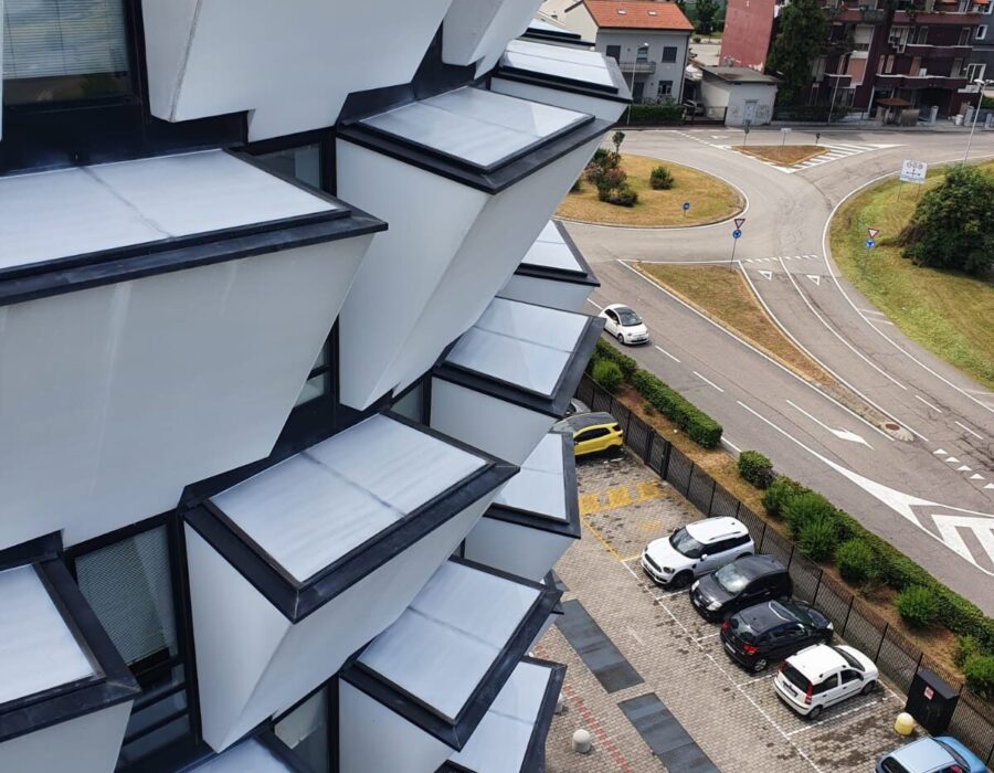 vernice antisolare lux vetro torri ananas