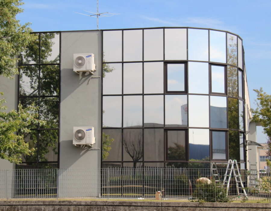 Progetto Pellicole Antisolari Robot at Work